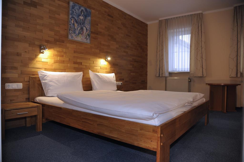 Hotel Wilder Mann Ашаффенбург Экстерьер фото