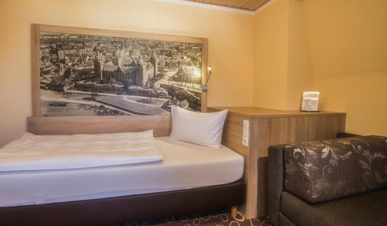 Hotel Wilder Mann Ашаффенбург Экстерьер фото